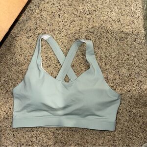 Women's Cross-Back Sports Bra - Light Gray